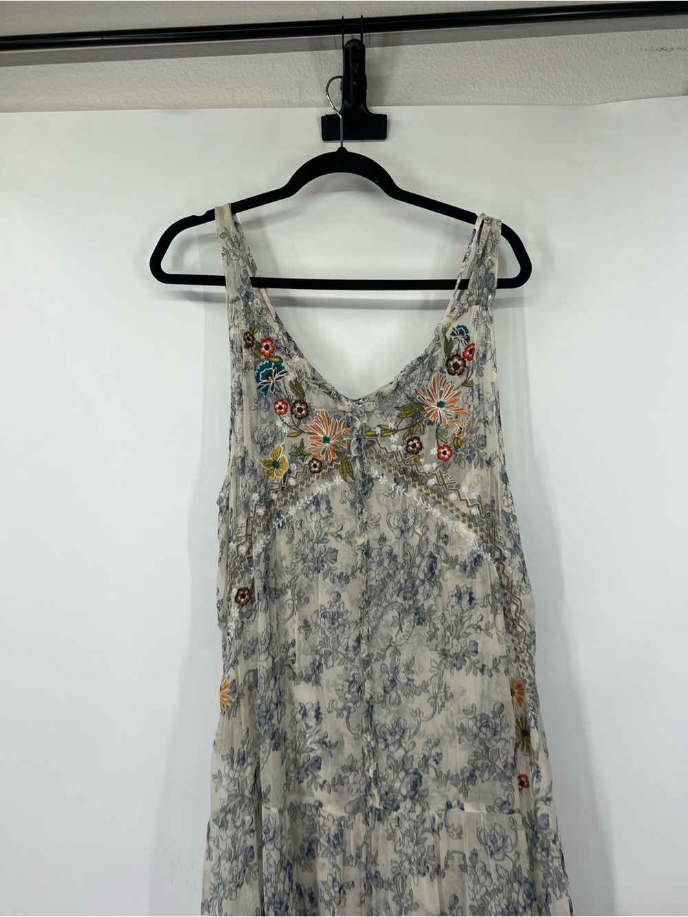 Sundance Sleeveless Floral Embroidered Maxi Dress Matching Slip - Picture 2 of 7